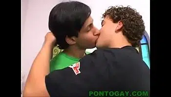 Negões gays transando muito Negões gays transando muito