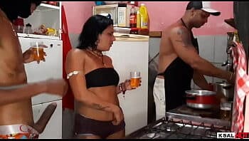 Xvideosbrasil negão mega dotado detonado cu da morena Xvideosbrasil negão mega dotado detonado cu da morena