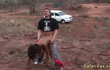 Africana porno levando um pau duro Africana porno levando um pau duro