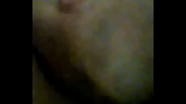 Comendo amiga a força