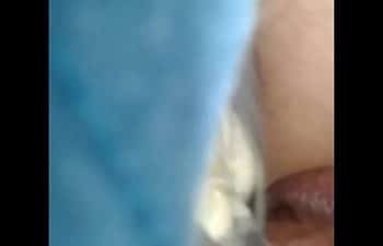 Comendo buneca Comendo buneca