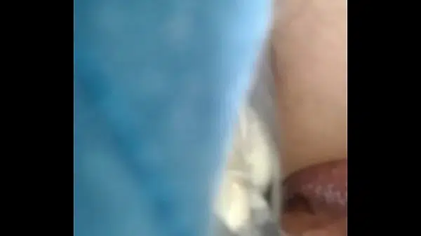 Comendo buneca