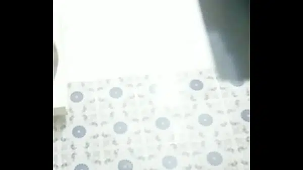 Filmou a foda escondido
