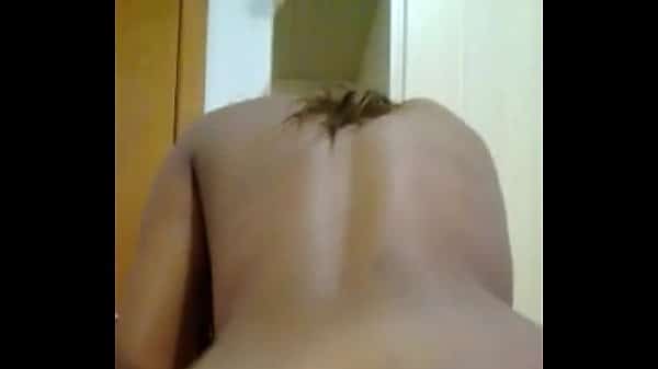 Footjob novinha