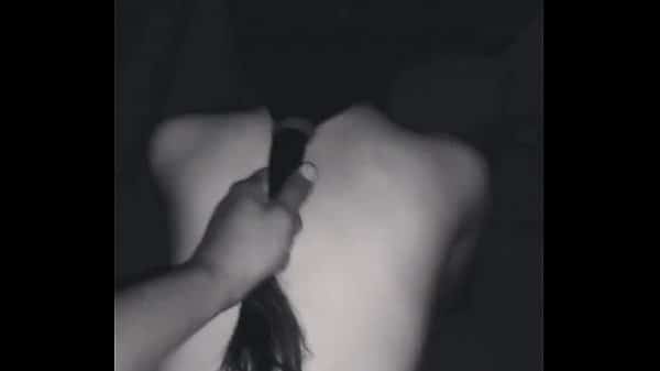 Mulher com cachorro