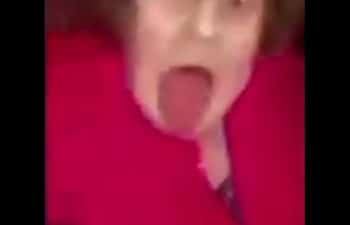 Porno com filho fodedo o rabo da mamãe Porno com filho fodedo o rabo da mamãe