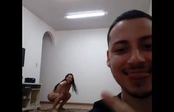 Putas dançando Putas dançando