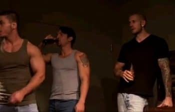 Strip sex gay Strip sex gay