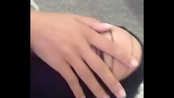 Tatuagem do sorriso do coringa na mão