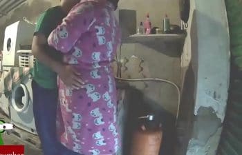 Cuendo a irmã na máquina de lavar Cuendo a irmã na máquina de lavar