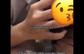 Mãe e filha gostando muito Mãe e filha gostando muito