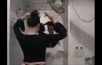 Mãe fica com o filho Mãe fica com o filho