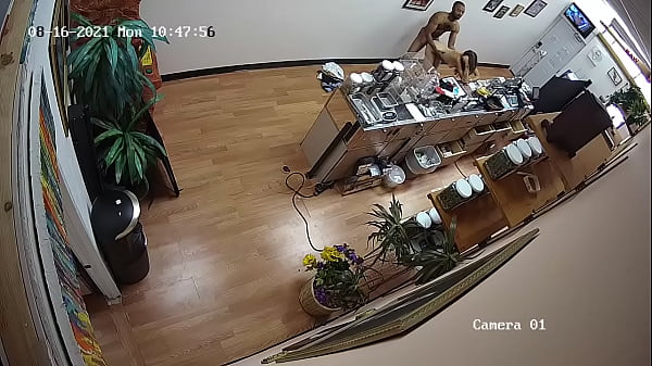 Mulher tomando porra