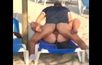 Mulheres nuas transando Mulheres nuas transando