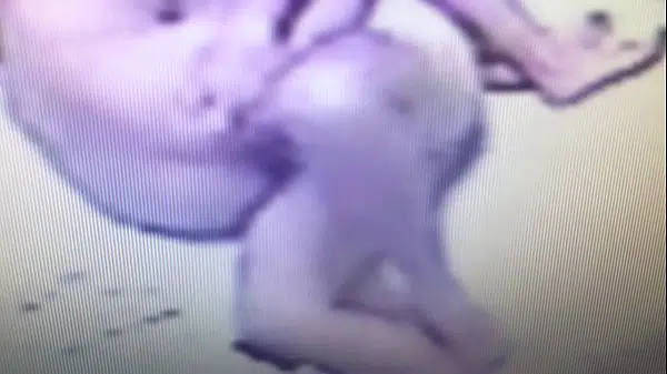 Sexo anal com novinha peluda gostosa dando cu