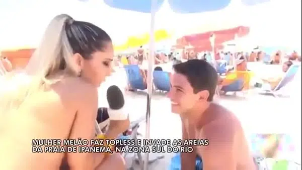 Varios homens gozando na mulher
