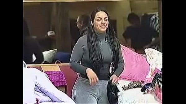 Paola Bitencourt Pelada