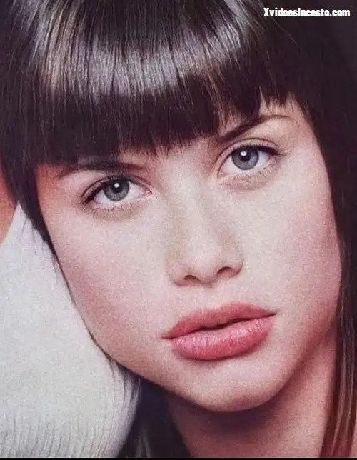 Alinne Moraes Pelada (Atriz da TV) Vazou Nudes