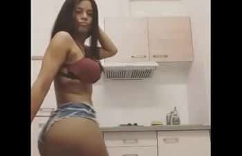 Acompanhante de colatina porno Acompanhante de colatina porno