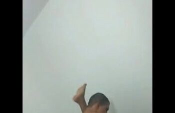 Comendo a esposa do meu melhor amigo Comendo a esposa do meu melhor amigo