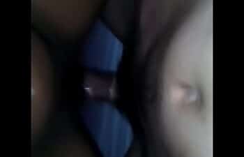 Giovana bombom trepando Giovana bombom trepando