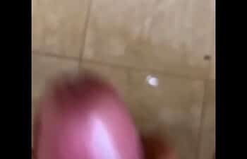 Metendo o bico Metendo o bico