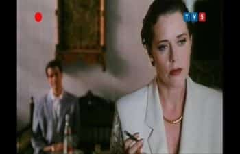 O perfume de emanuelle O perfume de emanuelle