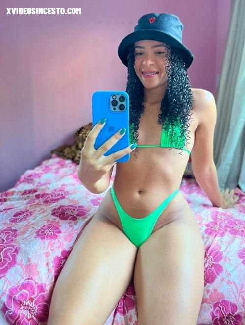 Michelle Alves Pelada (@michelle_galega) Onlyfans