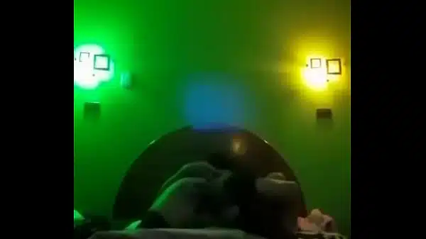 Amiga é metido
