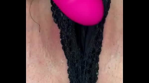Cavalo gozando dentro da mulher