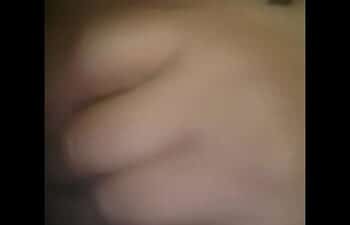 Peito pequeno Peito pequeno