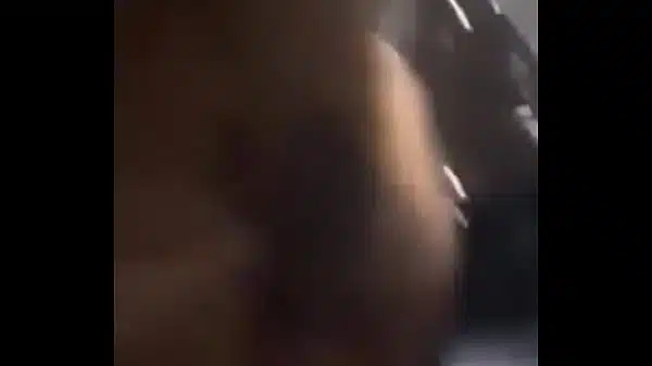 Vazou famosa tranzando