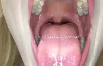 Beijo grego chupando pinto e gozando na boca Beijo grego chupando pinto e gozando na boca