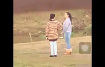 Buceta com buceta esfregando bem coladinha Buceta com buceta esfregando bem coladinha