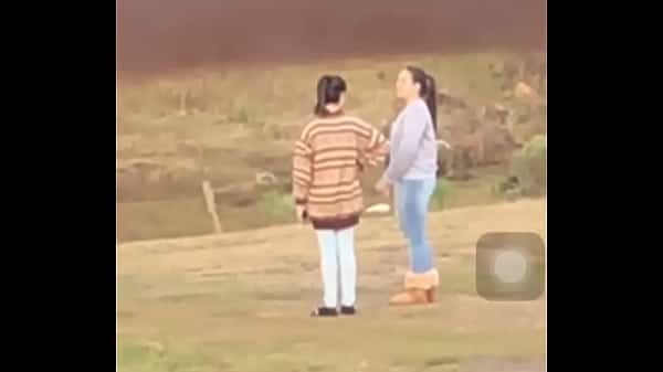 Buceta com buceta esfregando bem coladinha