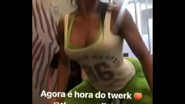 Nara mansão maromba