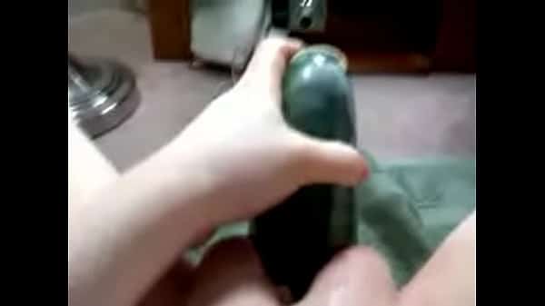 Sexo com boneco inflável