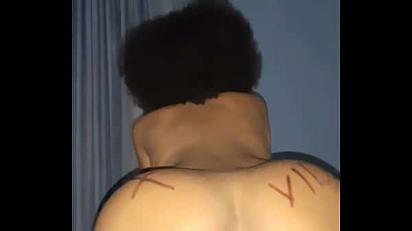 Simaria cantora pelada