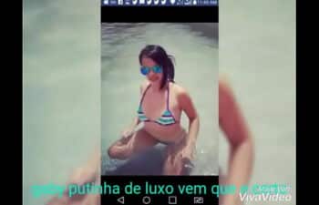 Trabalha na contabil e nas horas vaga e puta Trabalha na contabil e nas horas vaga e puta