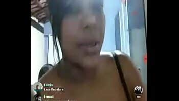 Beijo lésbico brasileiro