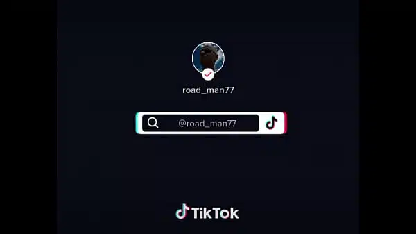 Famos tik tok