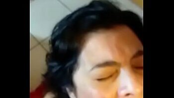 Gabrella saraiva chupando Gabrella saraiva chupando