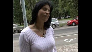 Lenka Lenka