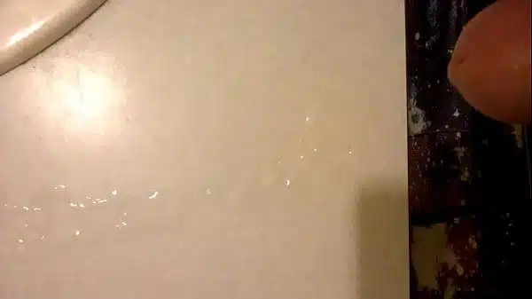 Magrinha gozando