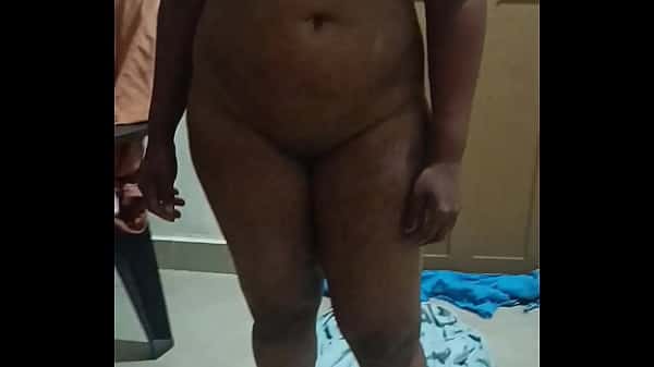 Transnado com roupa de