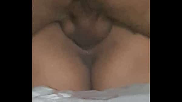 Travestir comendo mulher