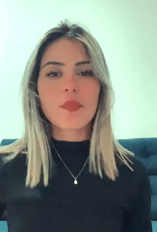 Larissa Escobar transando fazendo sexo anal de quatro dando cuzinho
