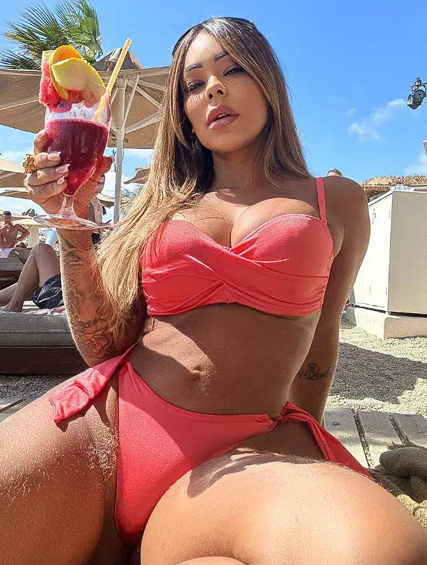Valentina Ferraz fodendo videos porno onlyfans grátis