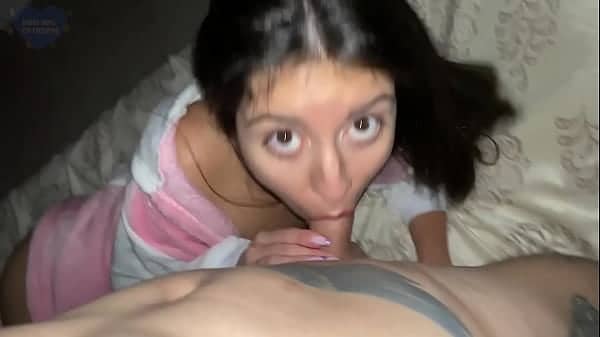 Incesto da irmã novinha linda dando o cuzinho perfeito