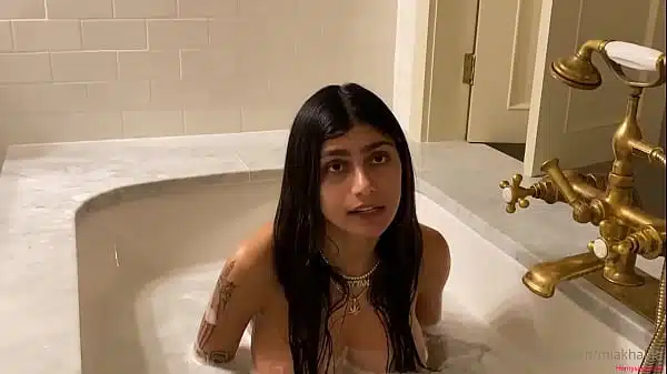 Mia khalifa pelada video porno 2025